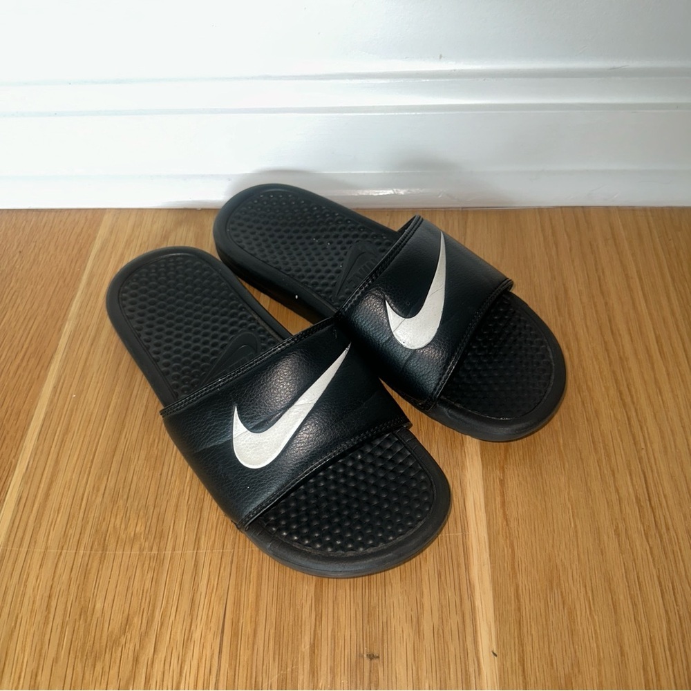 Nike Women’s Slides